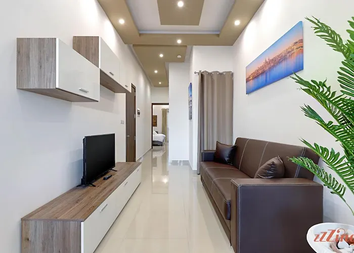 Luxurious Duplex Seafront Apt W Amazing Sea Views