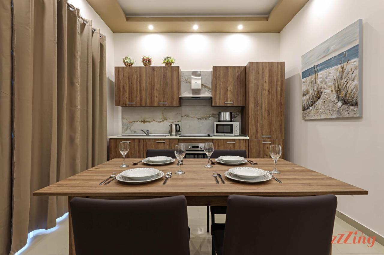 Apartment Luxurious Duplex Seafront W Amazing Sea Views *