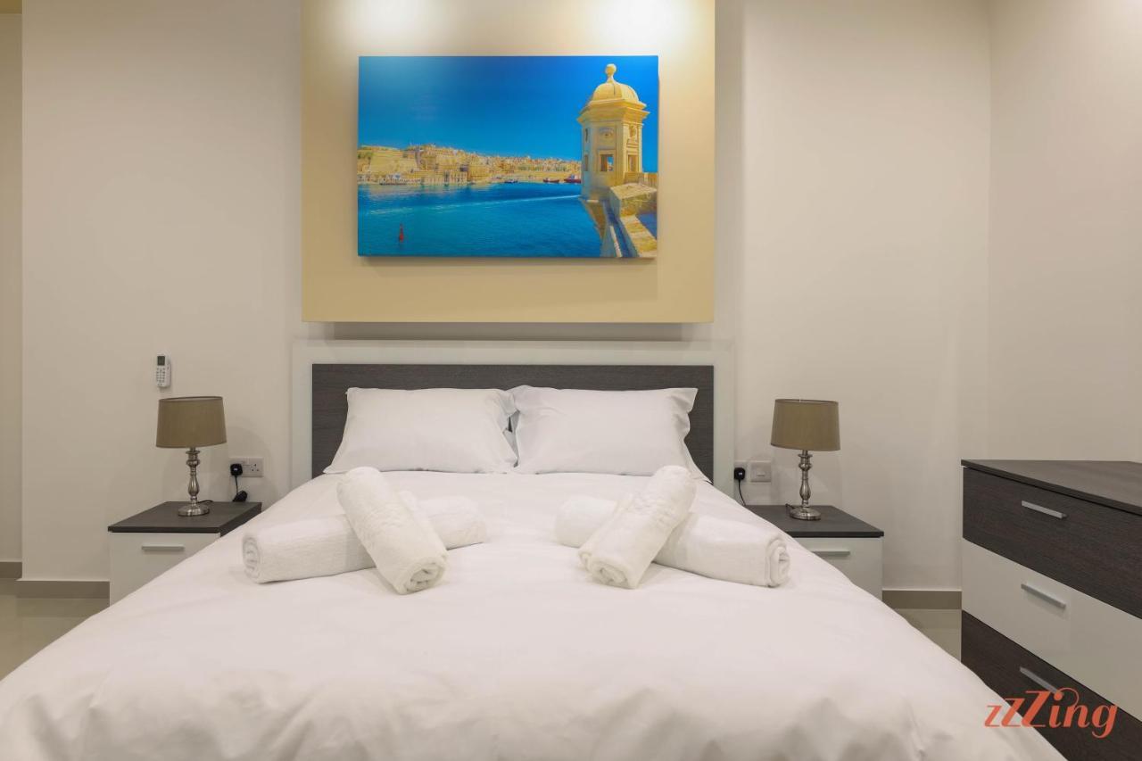 Luxurious Duplex Seafront W Amazing Sea Views Apartment Birżebbuġa